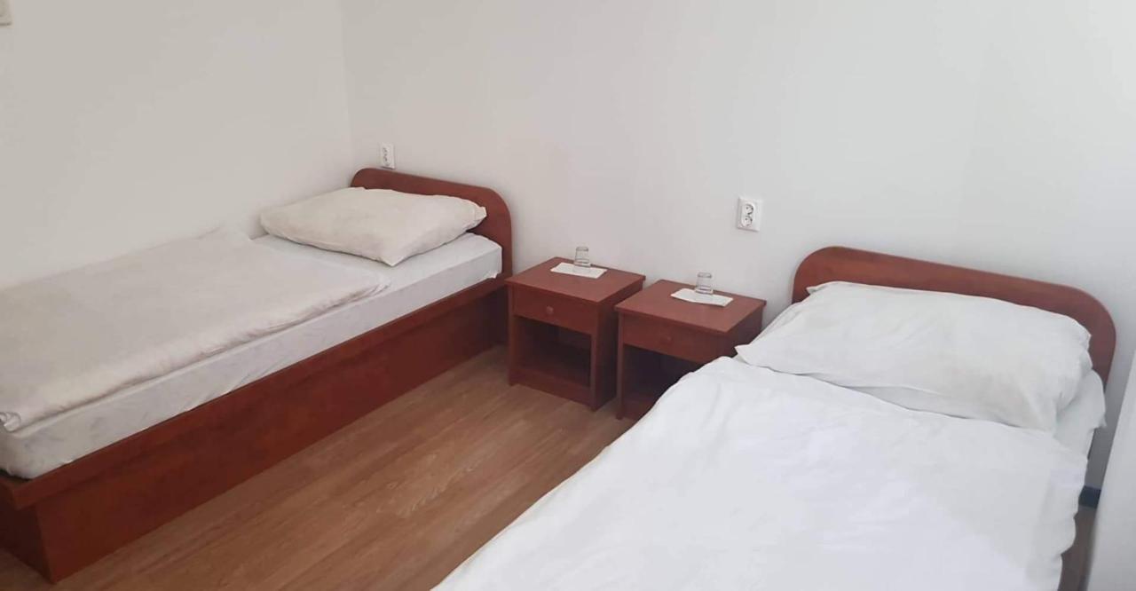 Lánchíd Szálló Kecskemét Exterior foto